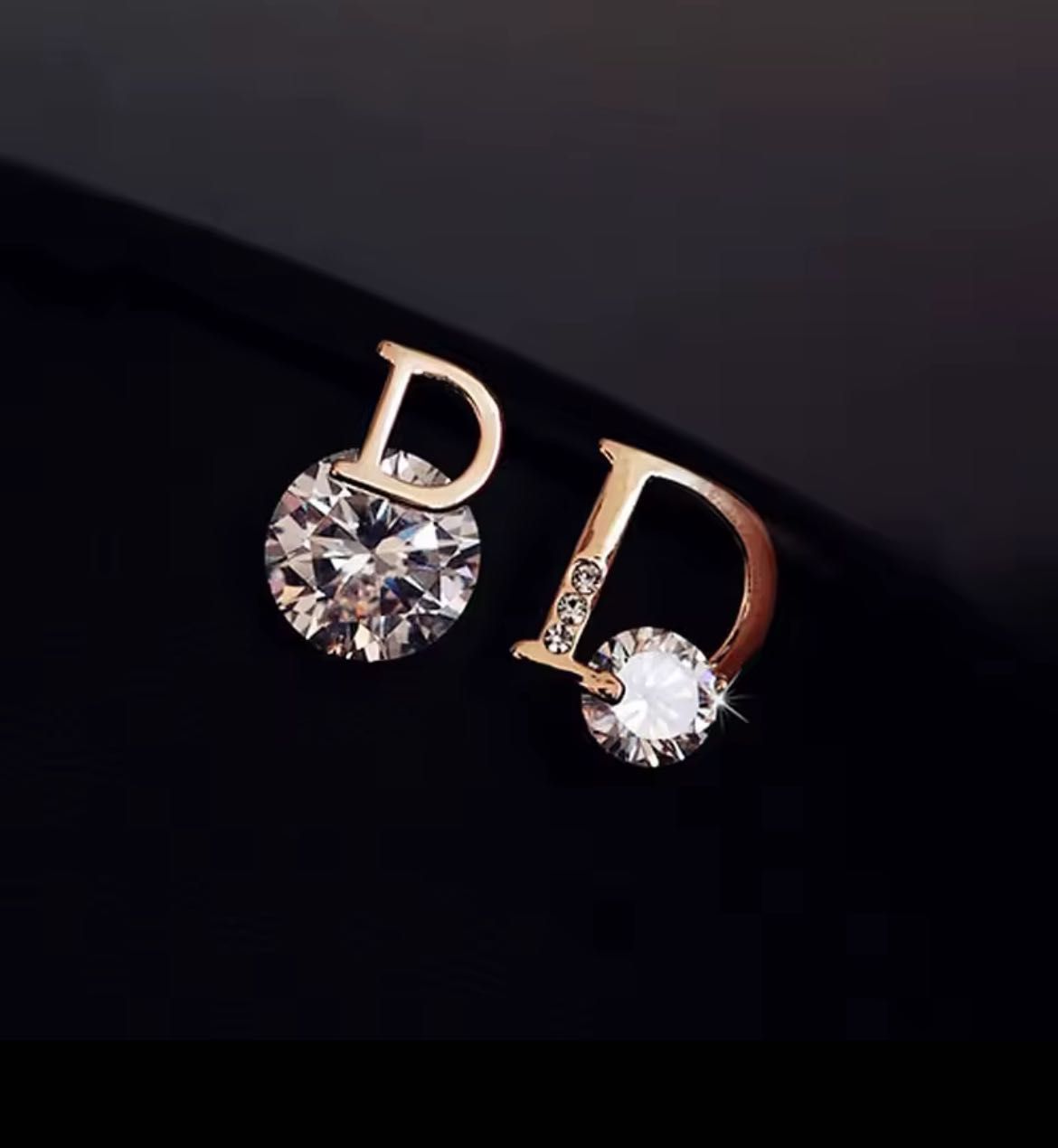 DIOR дамски обеци