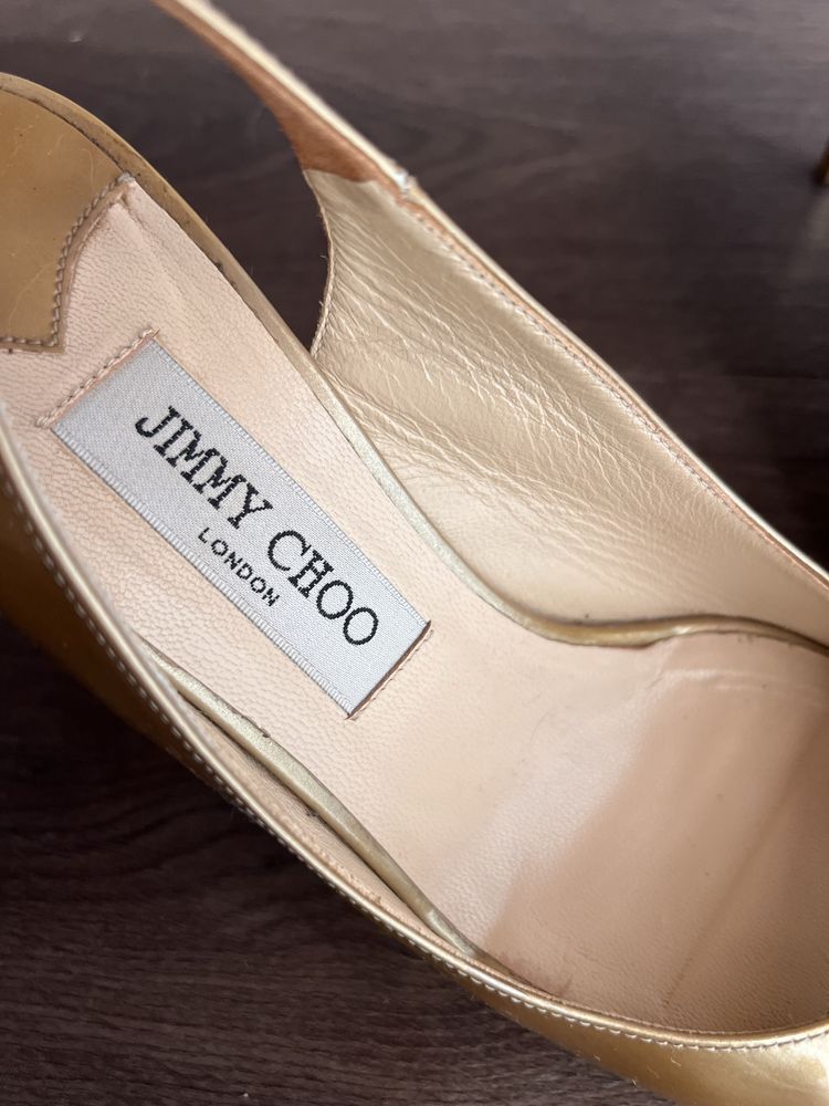 Sandale aurii Jimmy Choo