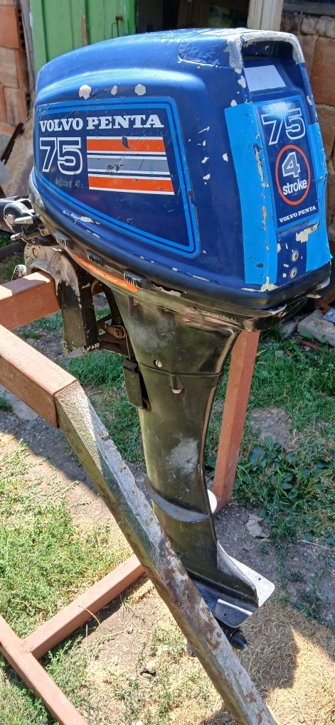 Извънбордов четритактов двигател 7,5 кс Volvo penta (Honda B75)
