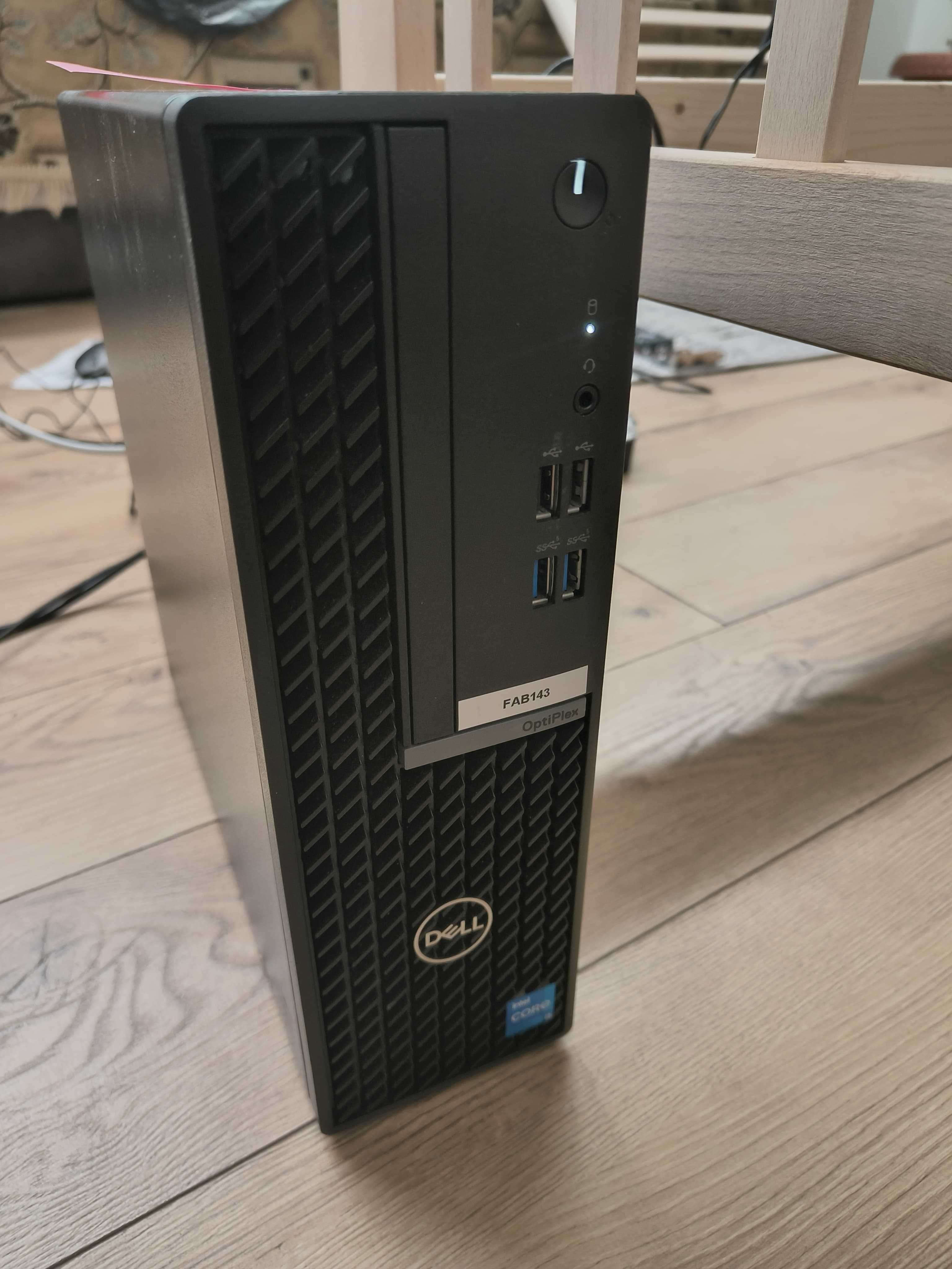 Dell Optiplex SFF 7010 -i5 12500 - 16GB RAM  - NVME 500GB