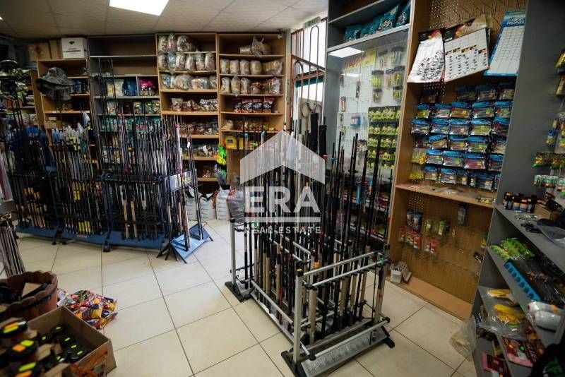 Продава се Магазин в Силистра, Център - 179 кв.м за 1336 €/кв.м - Снимка #1