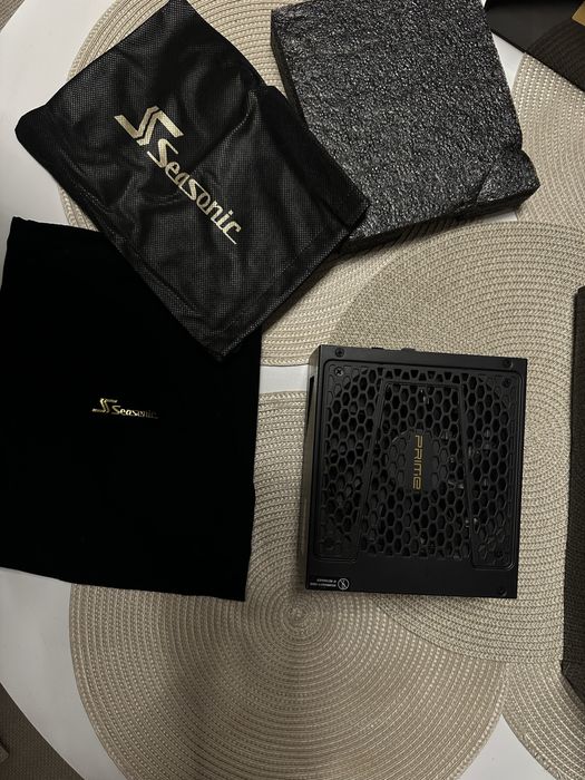 Sursă Seasonic PRIME Gold 850W – 80+ Gold, Full Modular, High-End
