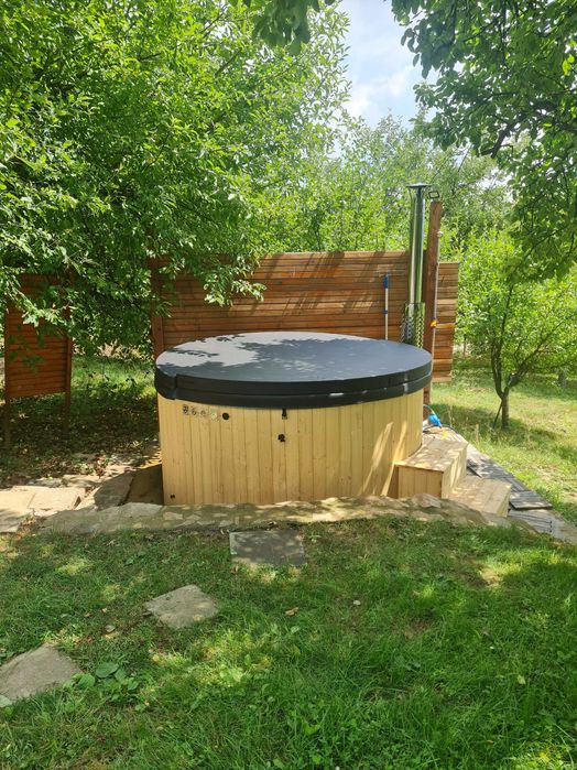 Inchiriez Casa in Vadu Crisului cu CIUBAR