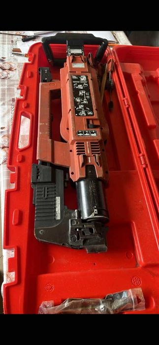 Hilti pistol implantat cuie beton tabla
