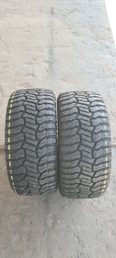 2 anvelope M+S Radar Renegade R/T 33/12,50/20