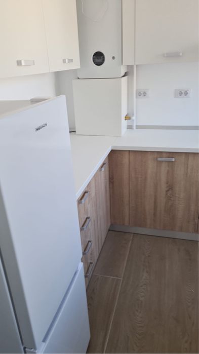 Inchiriez apartament si garsoniera