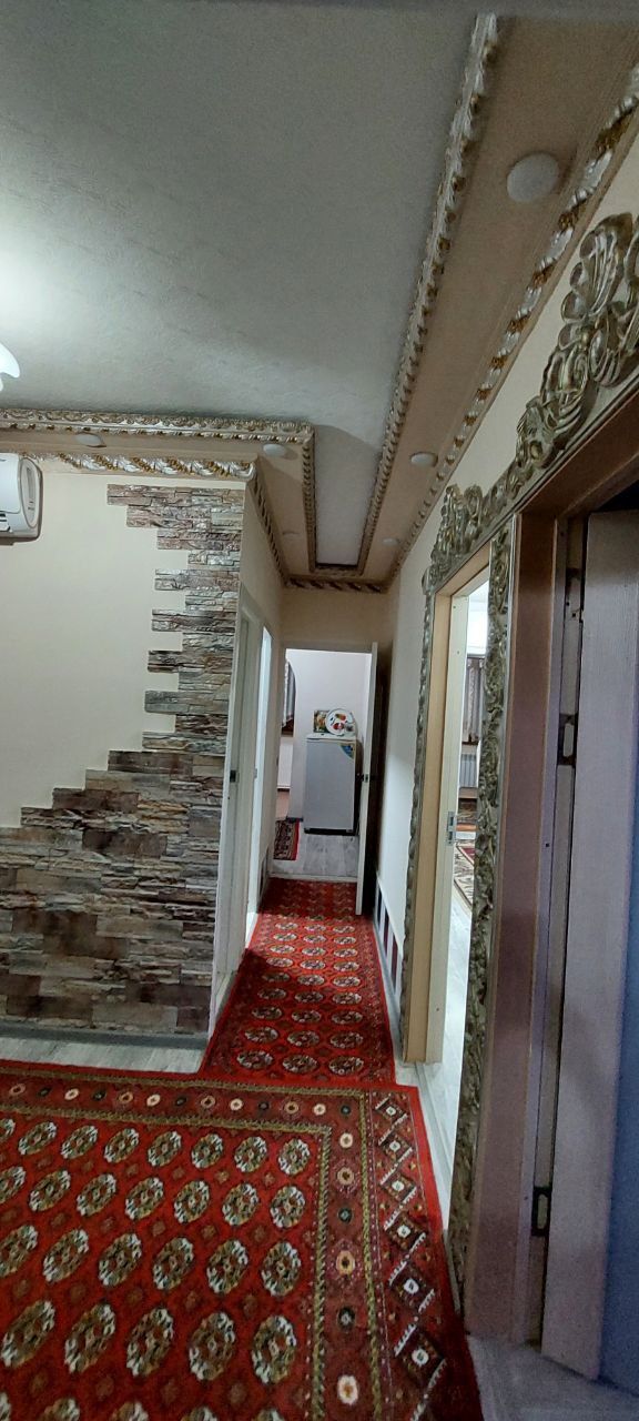 Продается квартира в Янгиюле (Гульбахор)