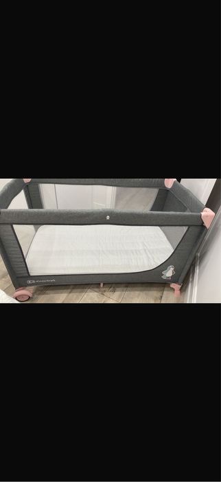 Манеж кроватка продам
