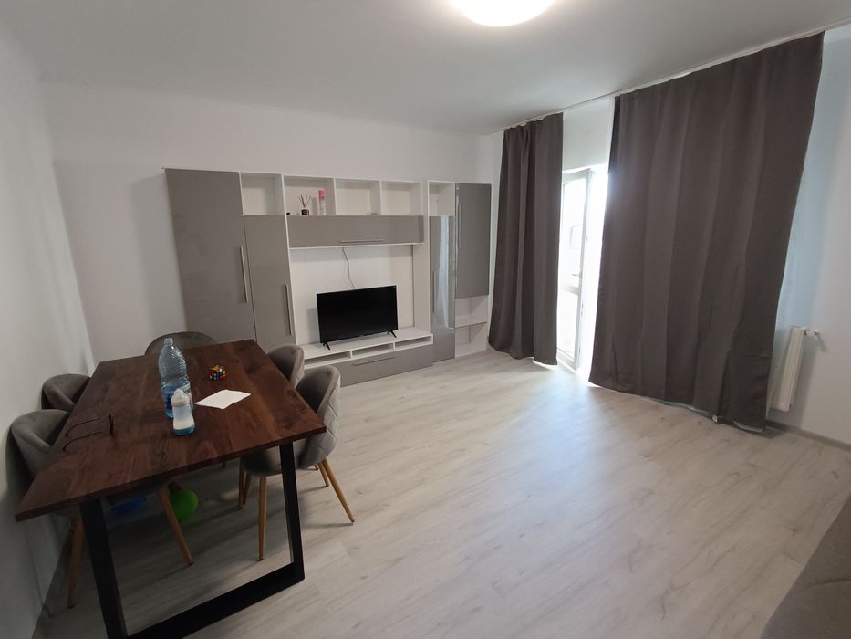 Apartament cu 2 camere prima inchiriere, grand kristal ,parcare