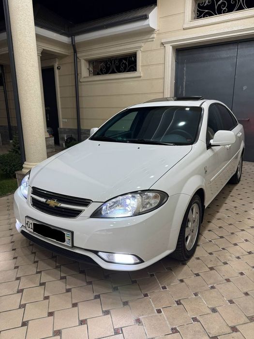 Chevrolet Jentra. Gen bor