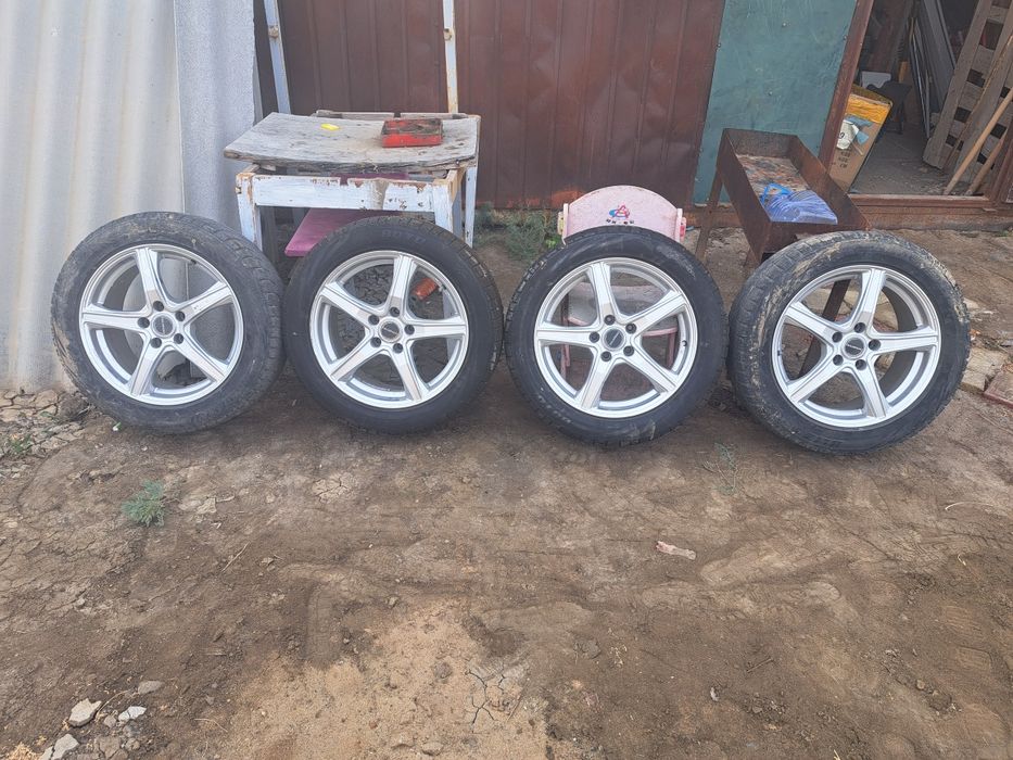 Титан тиска 215*55*R17