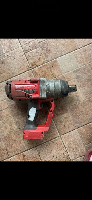 Milawaukee m18 defecta pret 450 lei