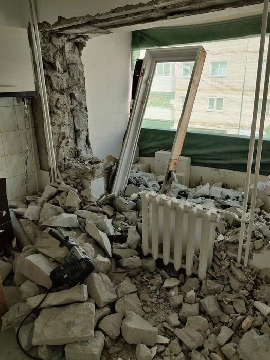 DEMOLĂRI  - săpături  - transport   - TULCEA