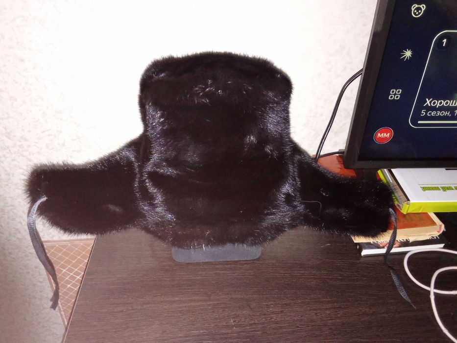 Продам ушанку в отличном состояний