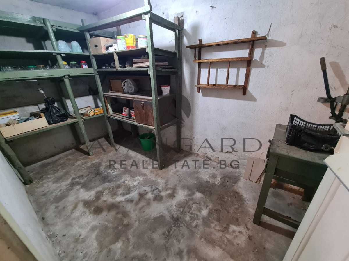 Продава се Етаж от къща в Пловдив, Христо Смирненски - 133 кв.м за 1113 €/кв.м - Снимка #21