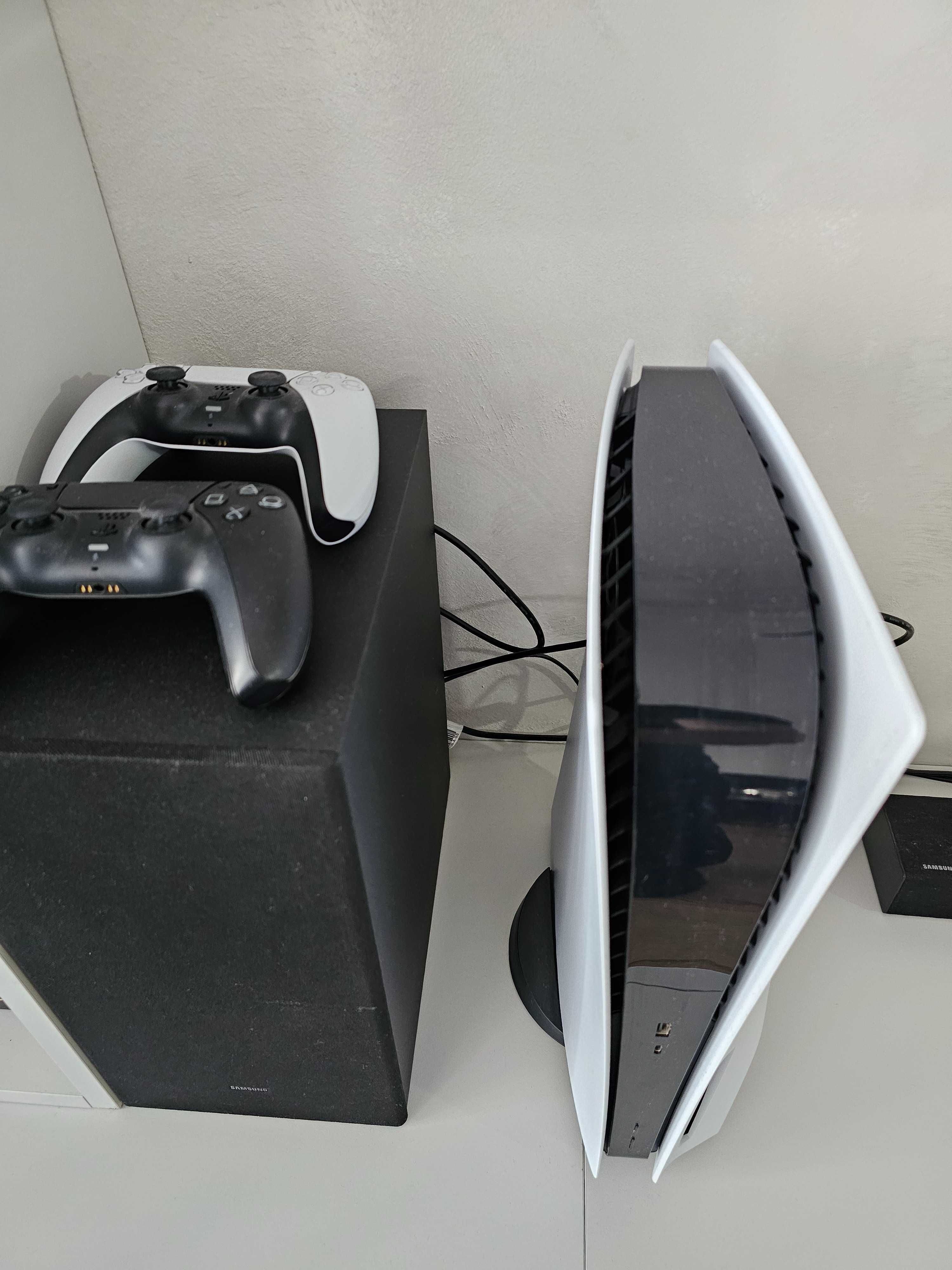 Playstation 5, 2 джойстика