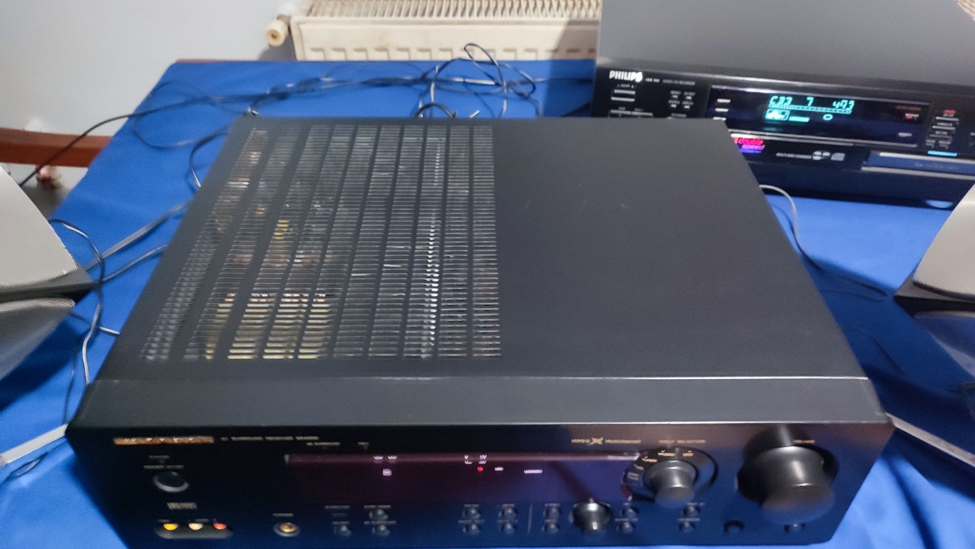 MARANTZ SR4000/N2B AV Receiver, funcționează numai în modul Stereo