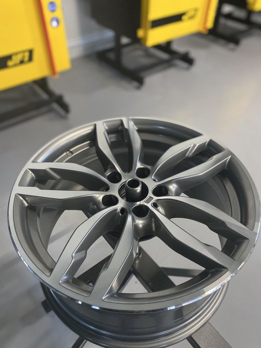 Strunjirea jantelor auto prin metoda Diamond Cut