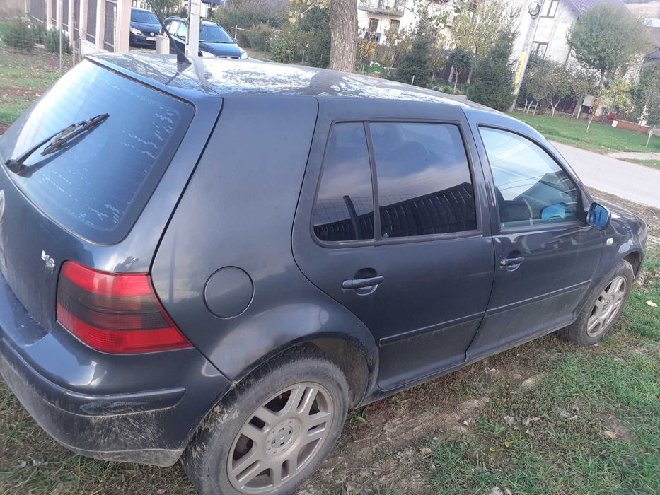 Volkswagen golf 4 2003