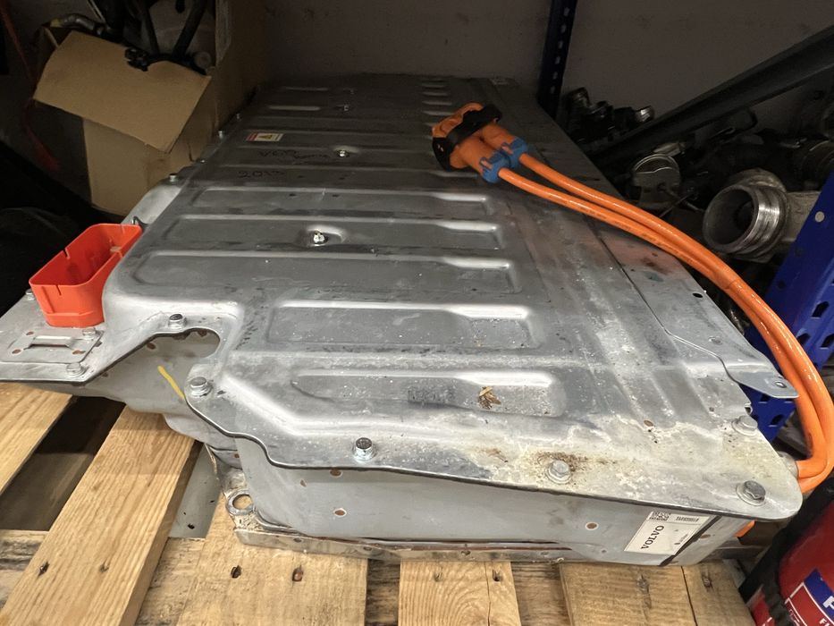 Батерия/Battery Volvo V60 D6 Plug in Hybrid 2016