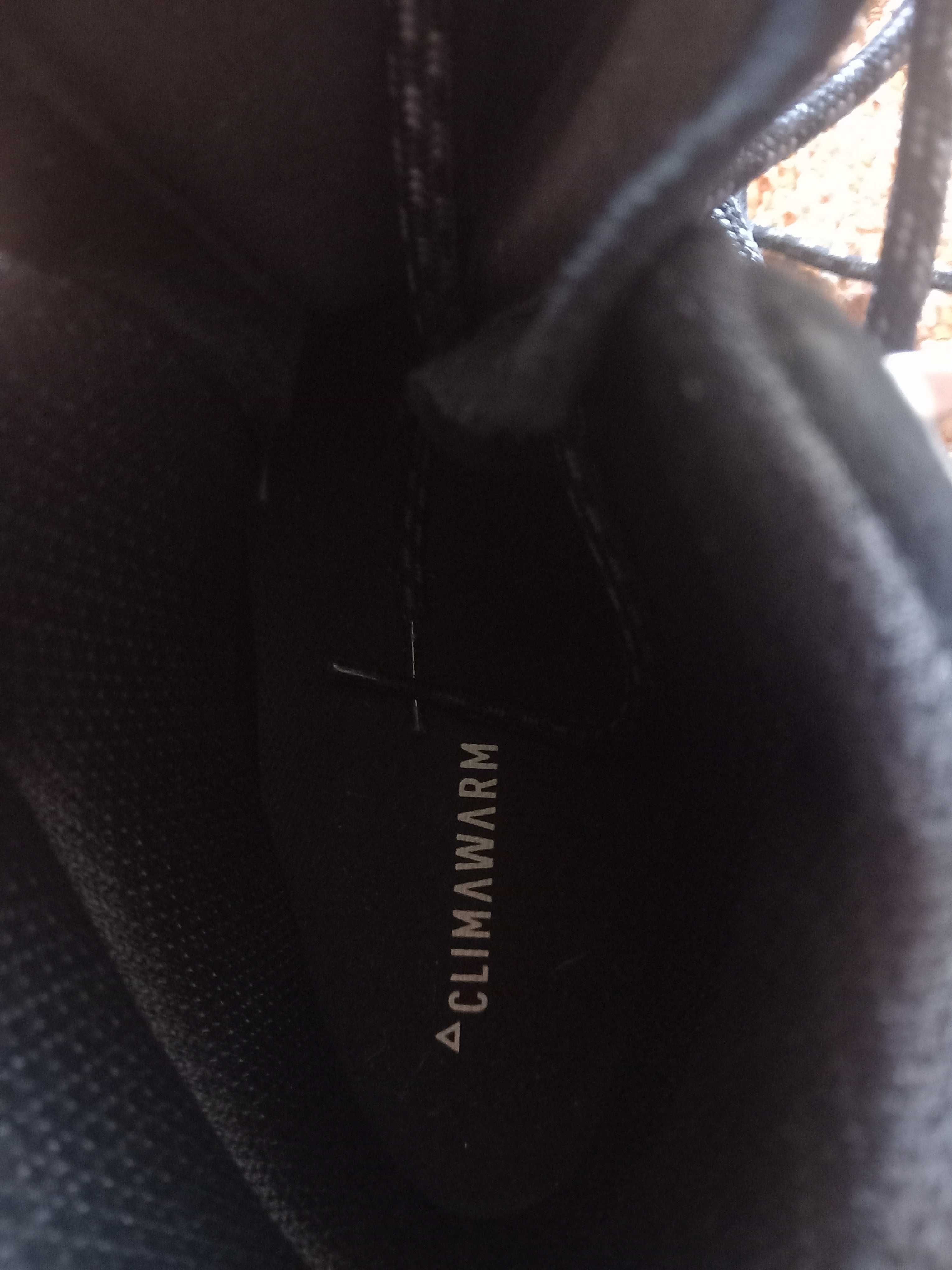 Чисто нови обувки adidas terrex