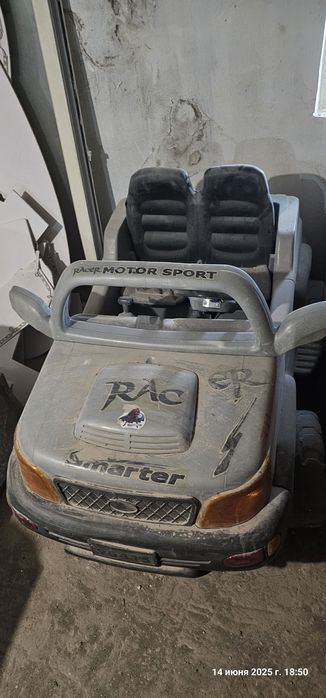 Машинка деская джип