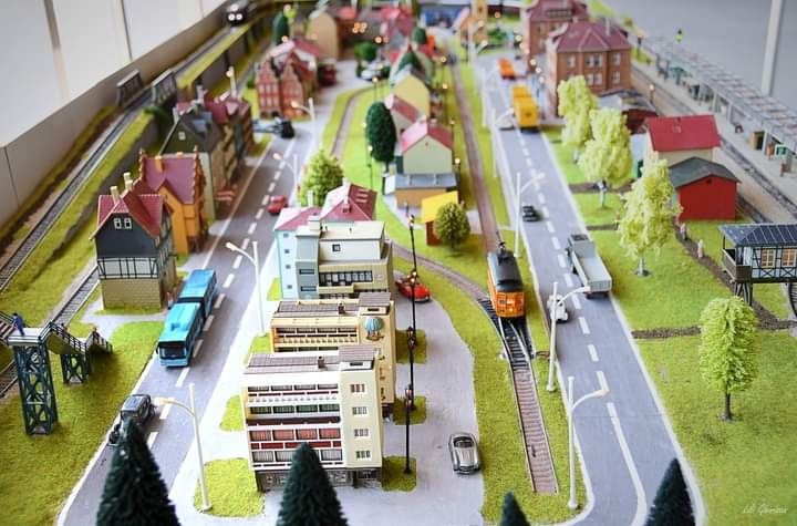 Diorama ho trenulet electric