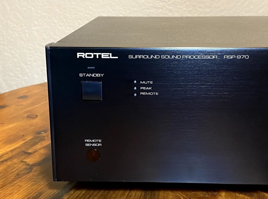 De vanzare Preamplificator Rotel RSP-970 Procesor Sunet