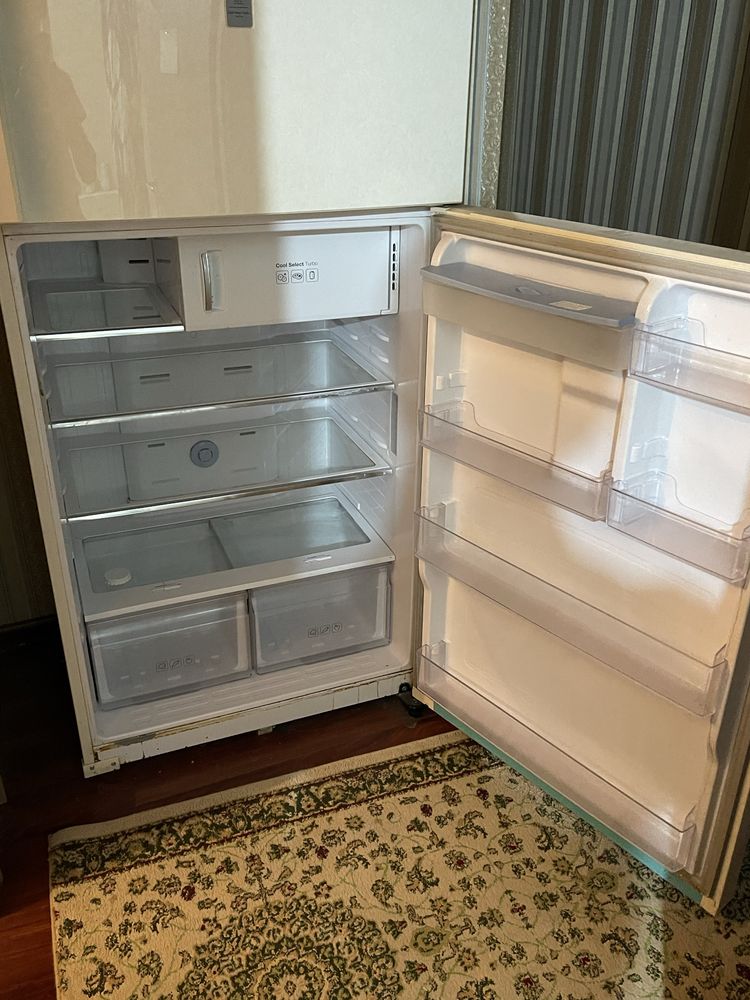 Большой Холодильник Samsung