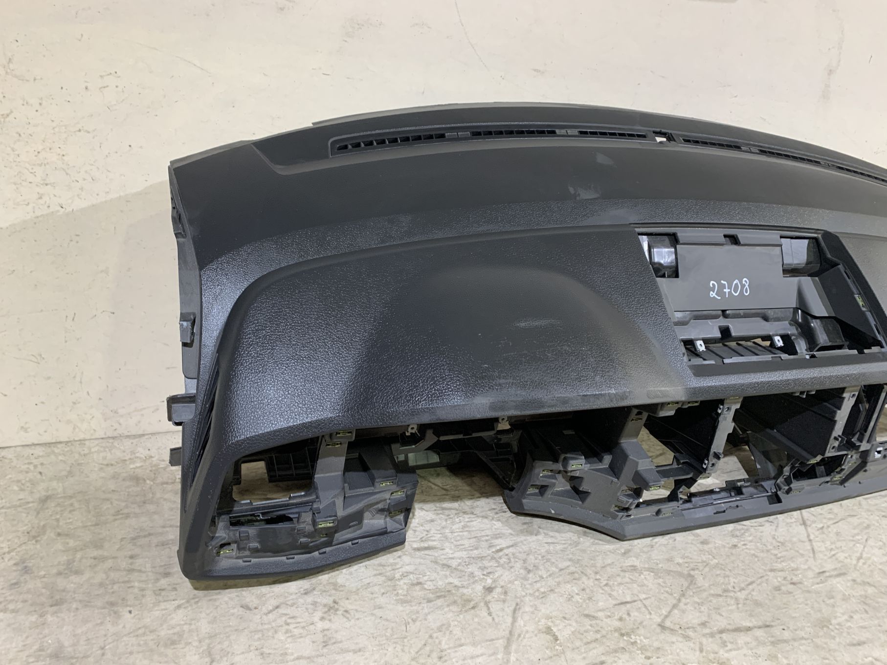 Plansa bord VW Transporter T6 , Multivan, Caravelle, 2016, 2017, 2018, 2019, 2020, 2021, 2022, cod origine OE 7E1857051