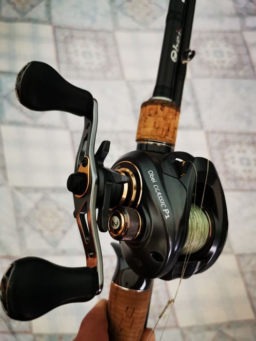 Щукарска въдица 2.40м Obei Hurricane с макара Obei P1