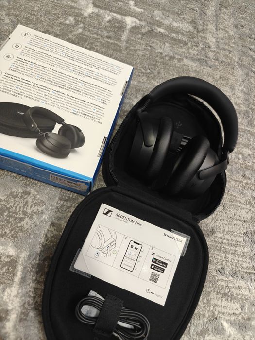 Слушалки Sennheiser ACCENTUM Plus Wireless Безжични