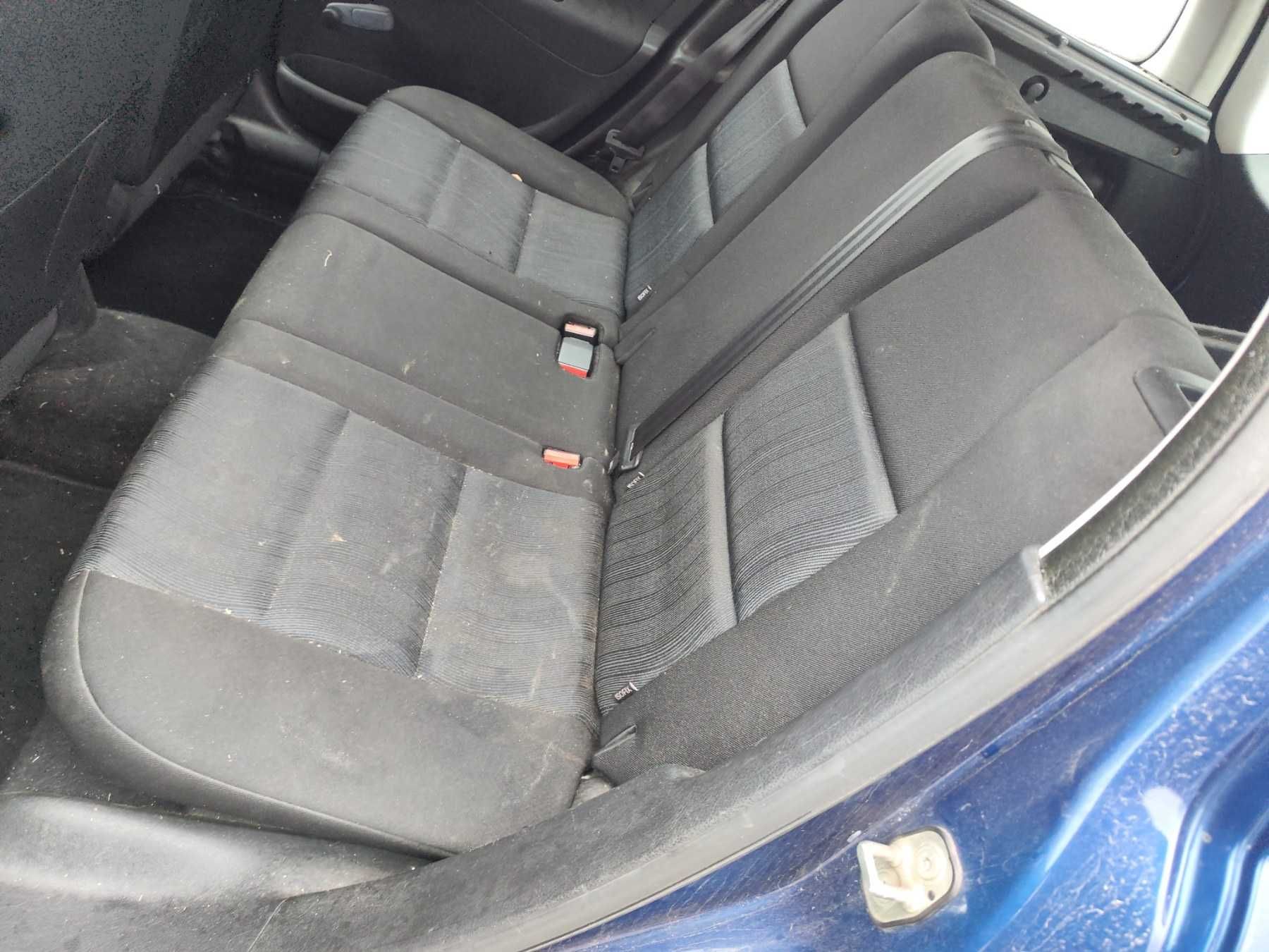 Peugeot 207 комби 1.4 бензин 73кс на части