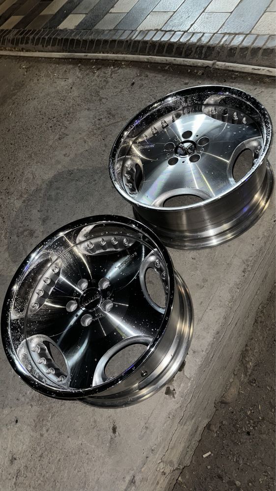 Продам диски R18 Estatus D2 Mercedes-Benz с резиной Nankang