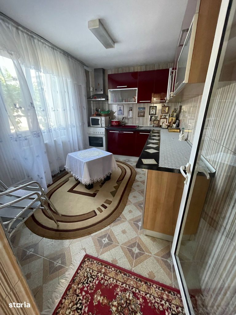 De vânzare vila P+1 Zona Tug