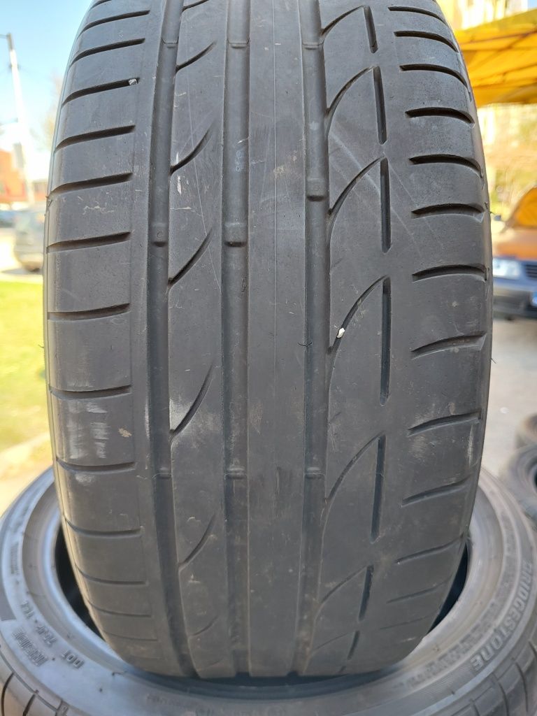 225/40/19 Bridgestone летни