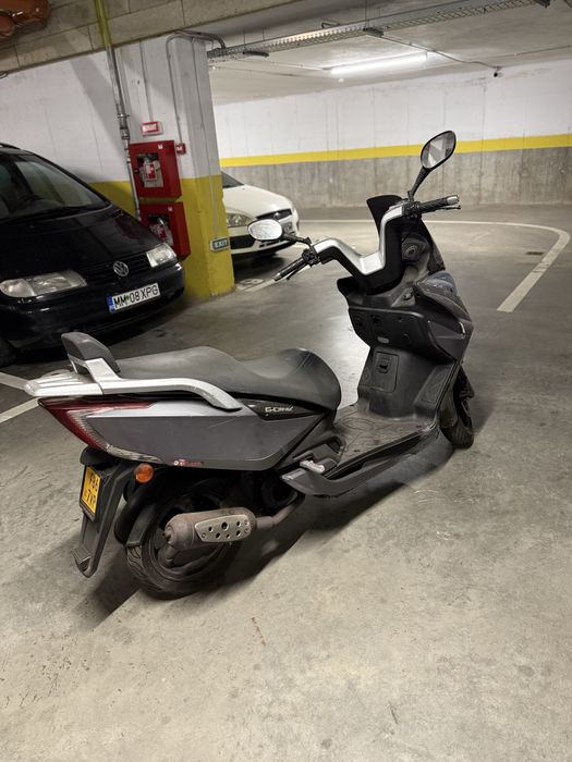 Scuter Kymco Grand Dink 49 cmc an 2014  1000 eur