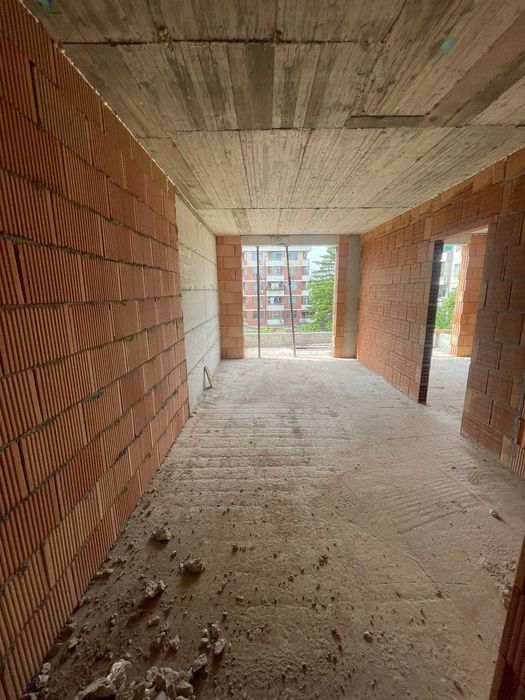 Продава се Двустаен апартамент в Пловдив, Кючук Париж - 58 кв.м за 1618 €/кв.м - Снимка #2