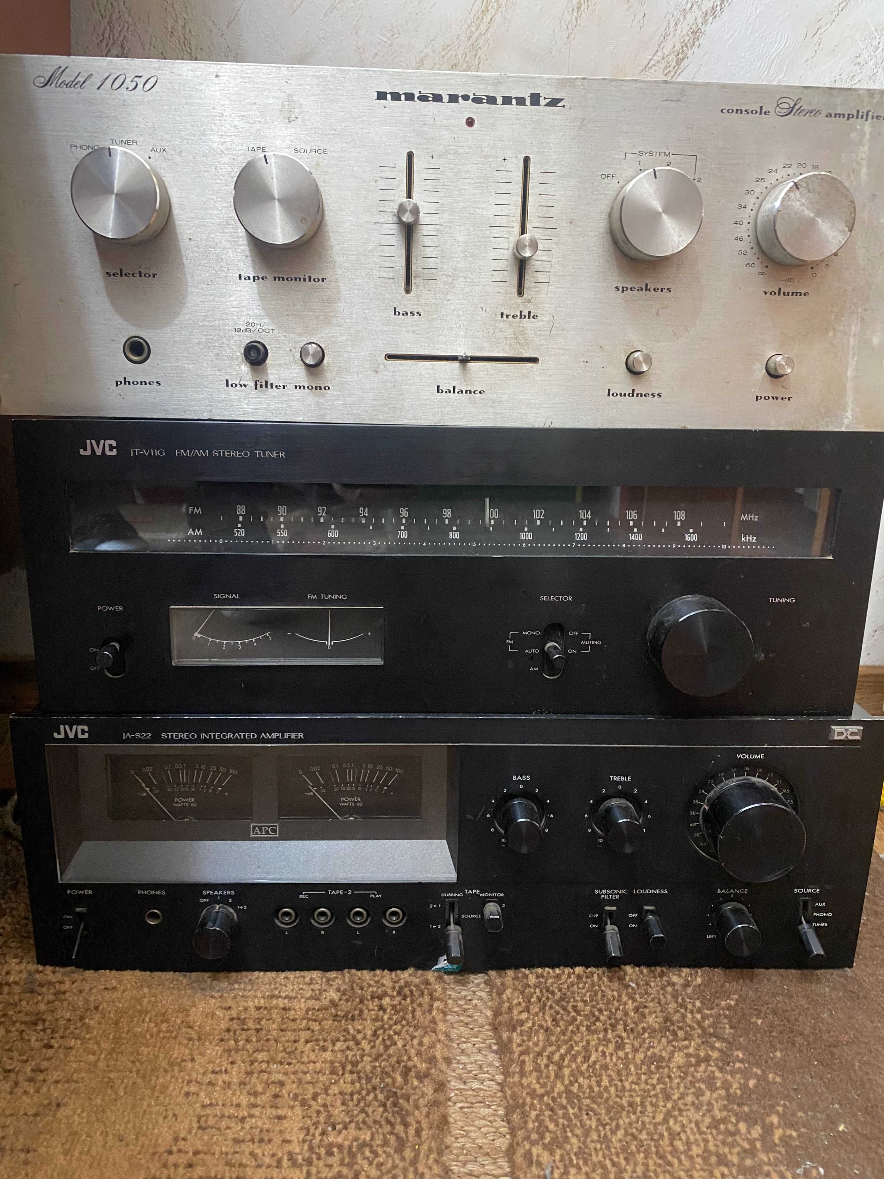 Maranz 4220 и друга техника на Marantz