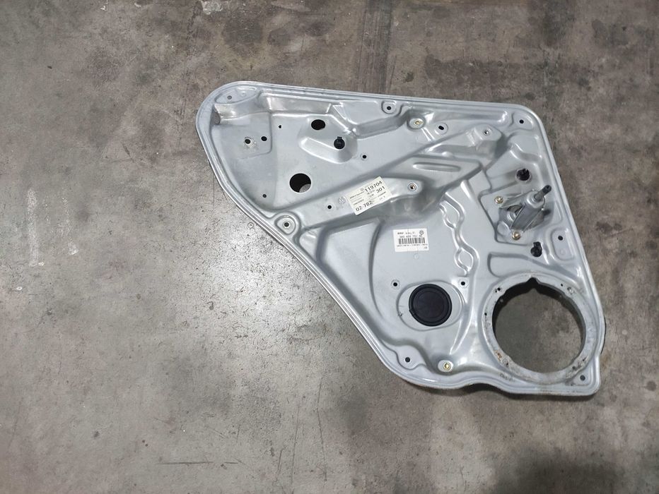 Macara spate stanga dreapta manuale volkswagen passat b5.5 2001-2005