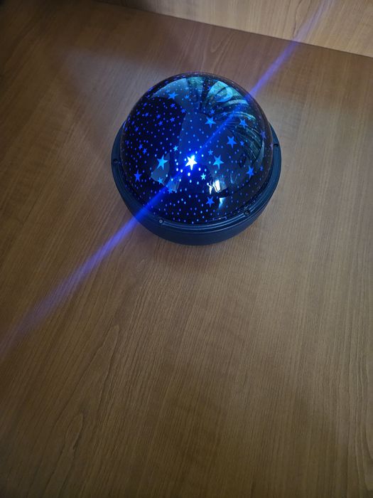 Lampa veghe cu steluțe!
