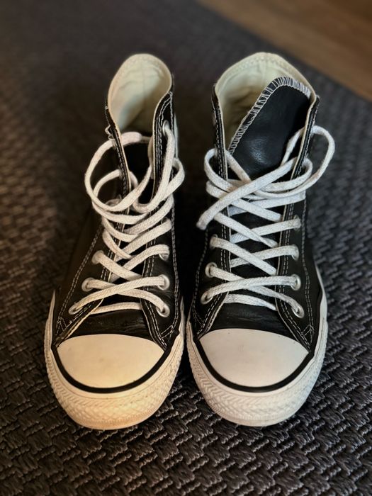 Tenisi converse de piele