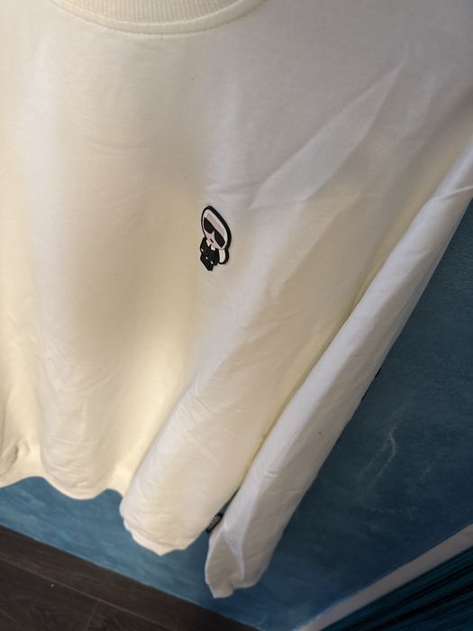 Bluza Karl Lagerfeld noua