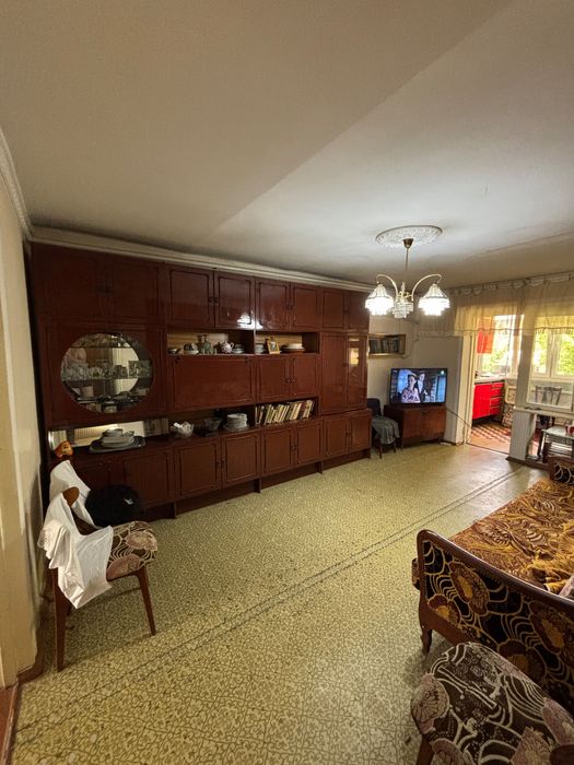 Квартира 2 комнаты Янгиюль