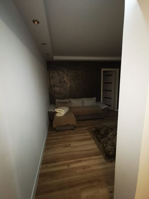Vand apartament 2 camere