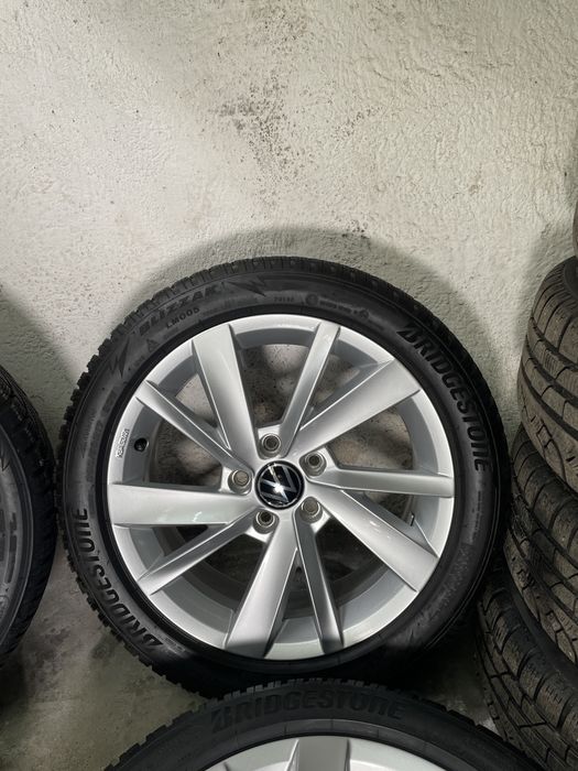 Jante vw originale iarna golf 8/e-golf Bridgestone DOT 2021 205/50r17