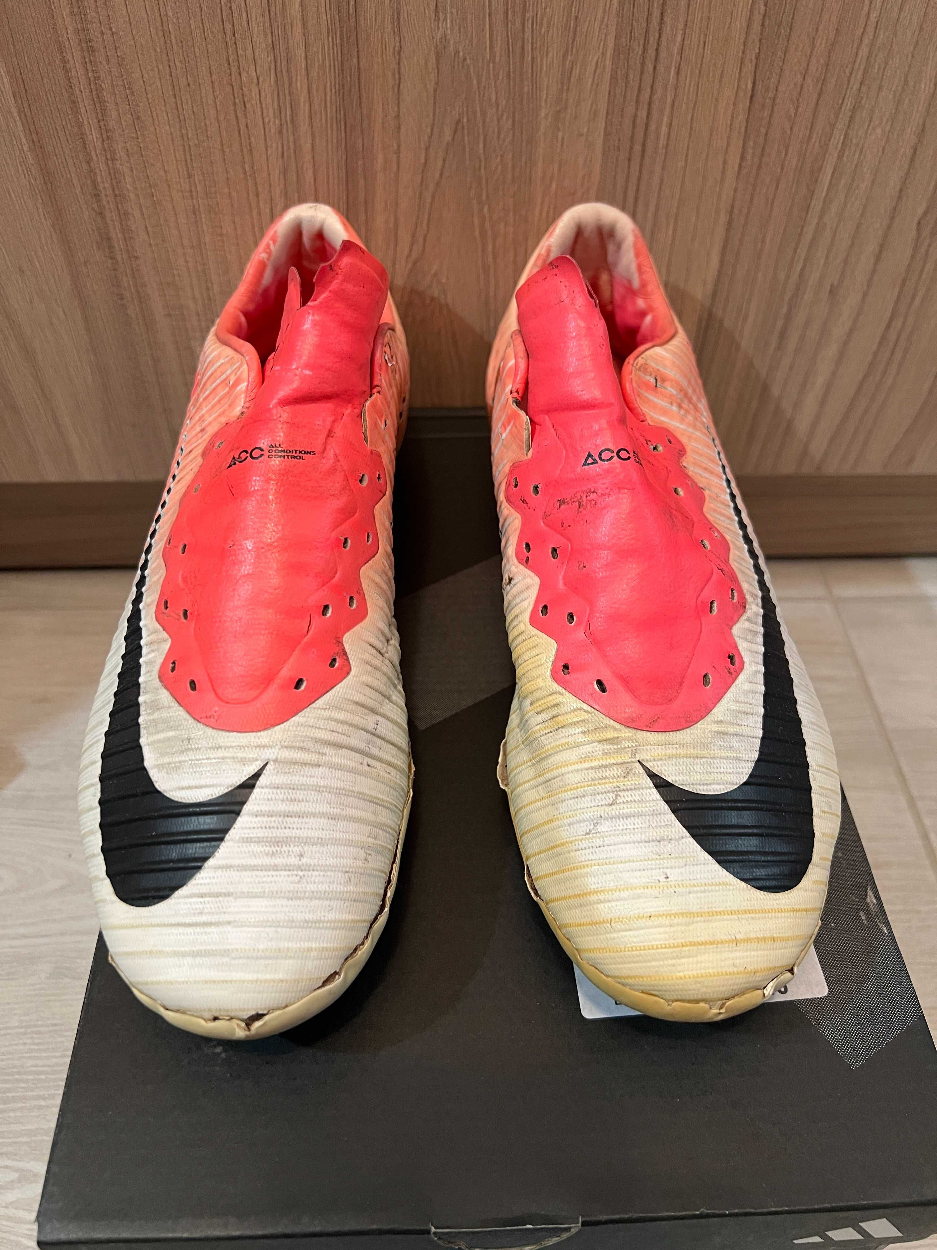 nike mercurial vapor XI ACC бутонки ,калеври ,футболни обувки 42,5