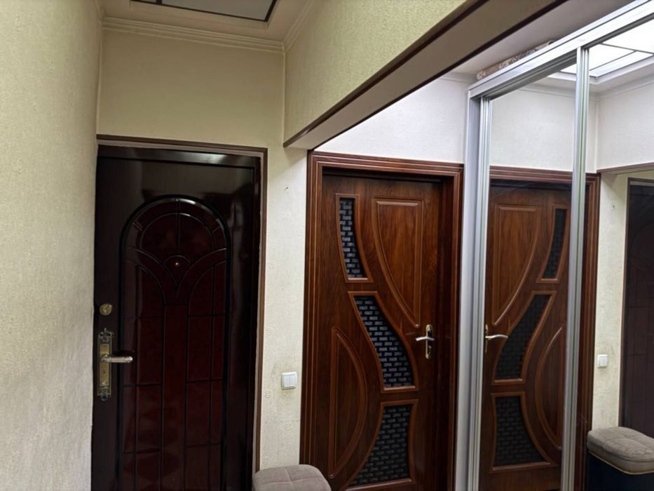 Юнусабад 15. 4/3/5 Кристалл