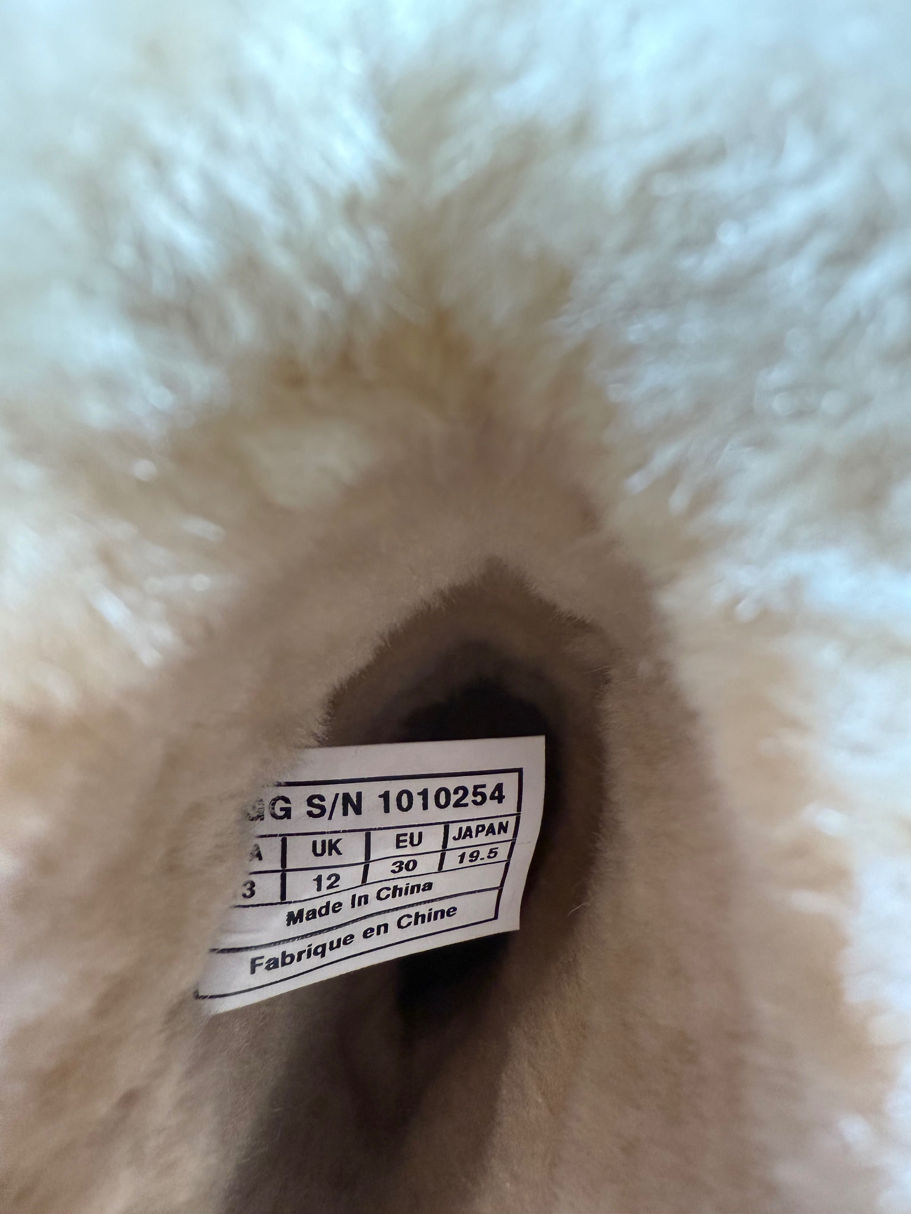 Детски ботуши UGG Australia 30 номер