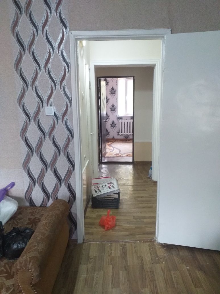 Сдаёться  квартира  3ком массив куйлюк